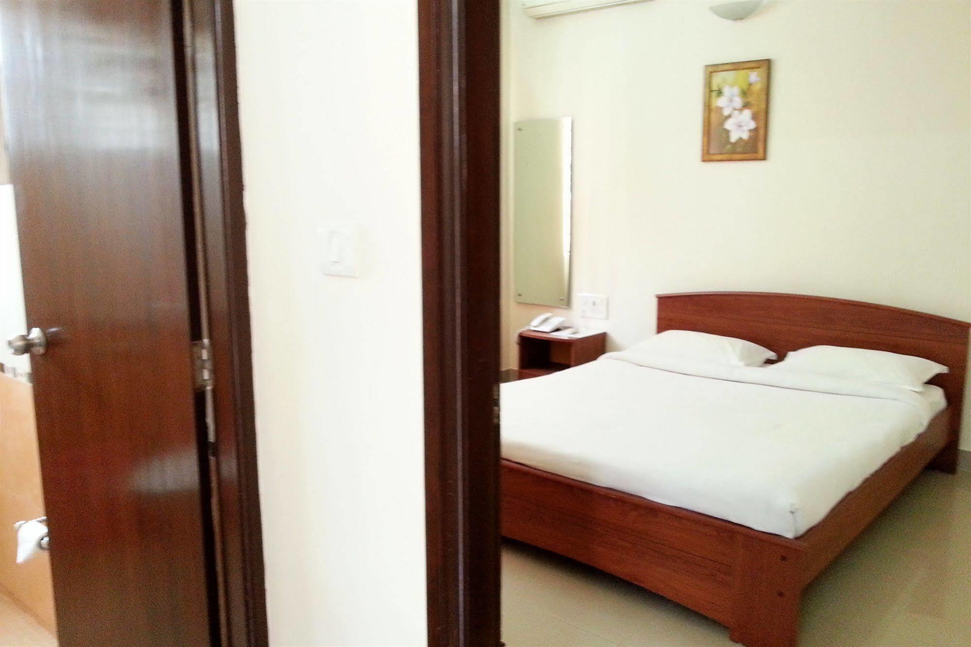 The Grand Serenity Apartment Hotel 벵갈루루 외부 사진