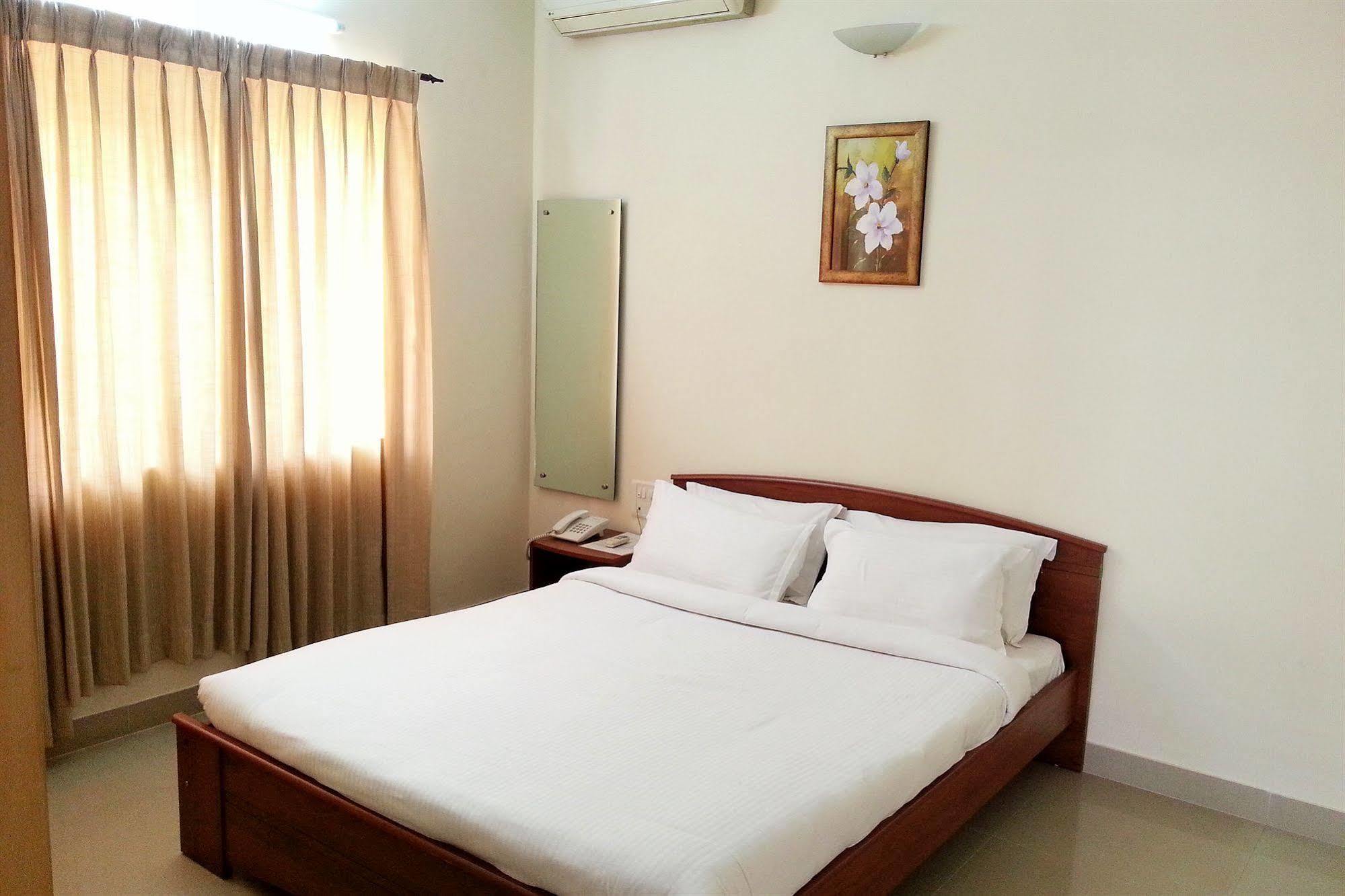 The Grand Serenity Apartment Hotel 벵갈루루 외부 사진